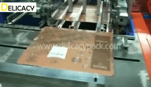 Automatic square can body forming machine